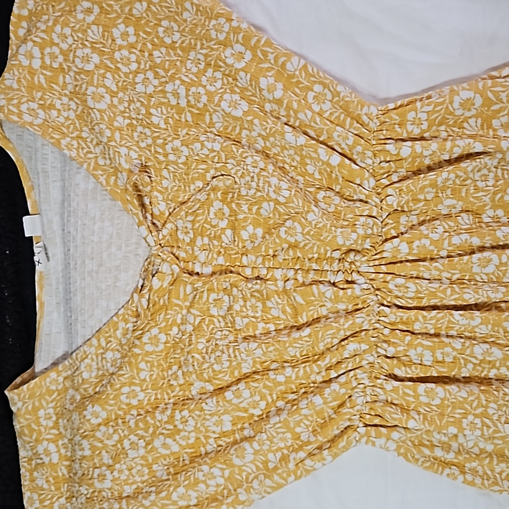 Women's Small White and Yellow Floral Dress